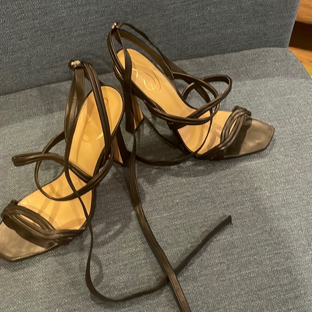 Strapped sandals